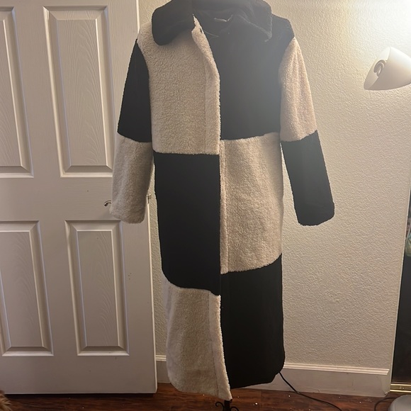 Color block coat - Picture 7 of 10